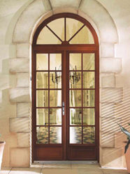 Porte-fenêtre bois traditionnelle